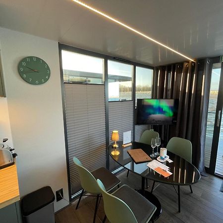 Hotel Hausboot Fjord Baltica Mit Dachterrasse In Barth Exterior foto